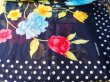 画像3: トゥーオヤ・スカーフ /ネイビーに黄色、ピンク、ブルーの花 (3)